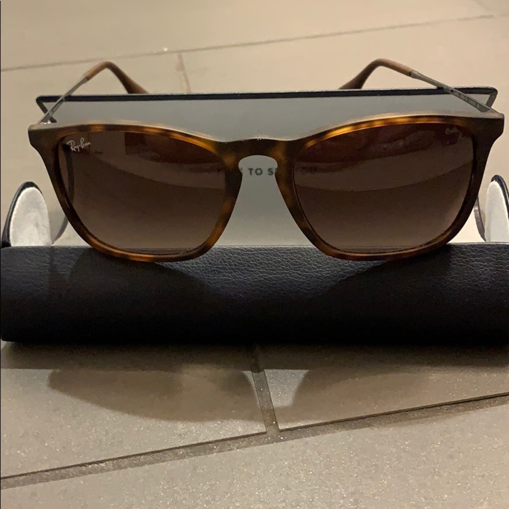 Ray Ban RB4187